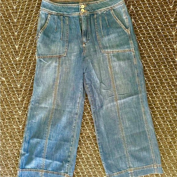 Pilcro by Anthropologie Wide Leg Cropped Jeans- size 30 - Picture 8 of 9
